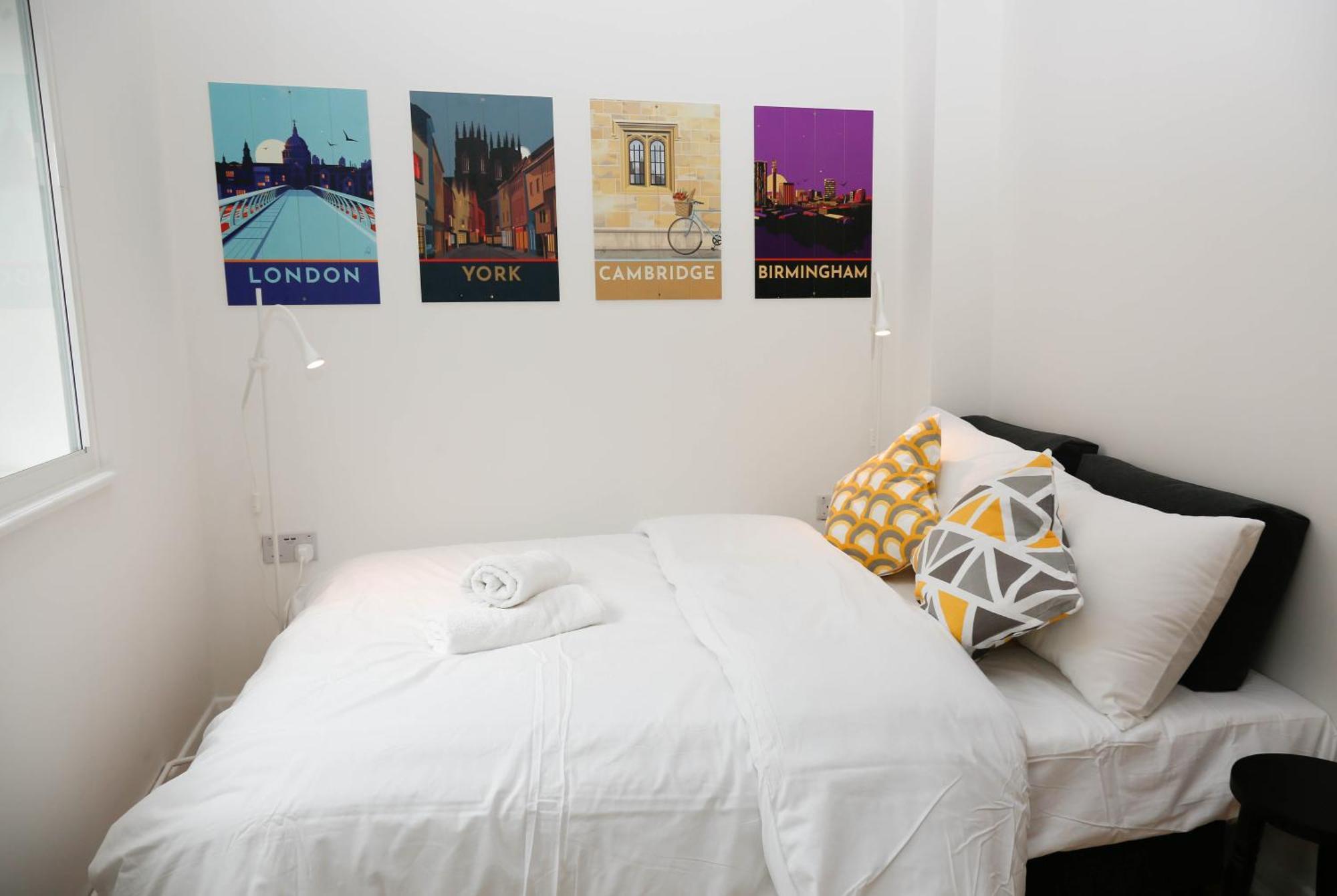 New Luxury Apartments In Central London Next To Shops, Cafes, Bars & Metro Esterno foto