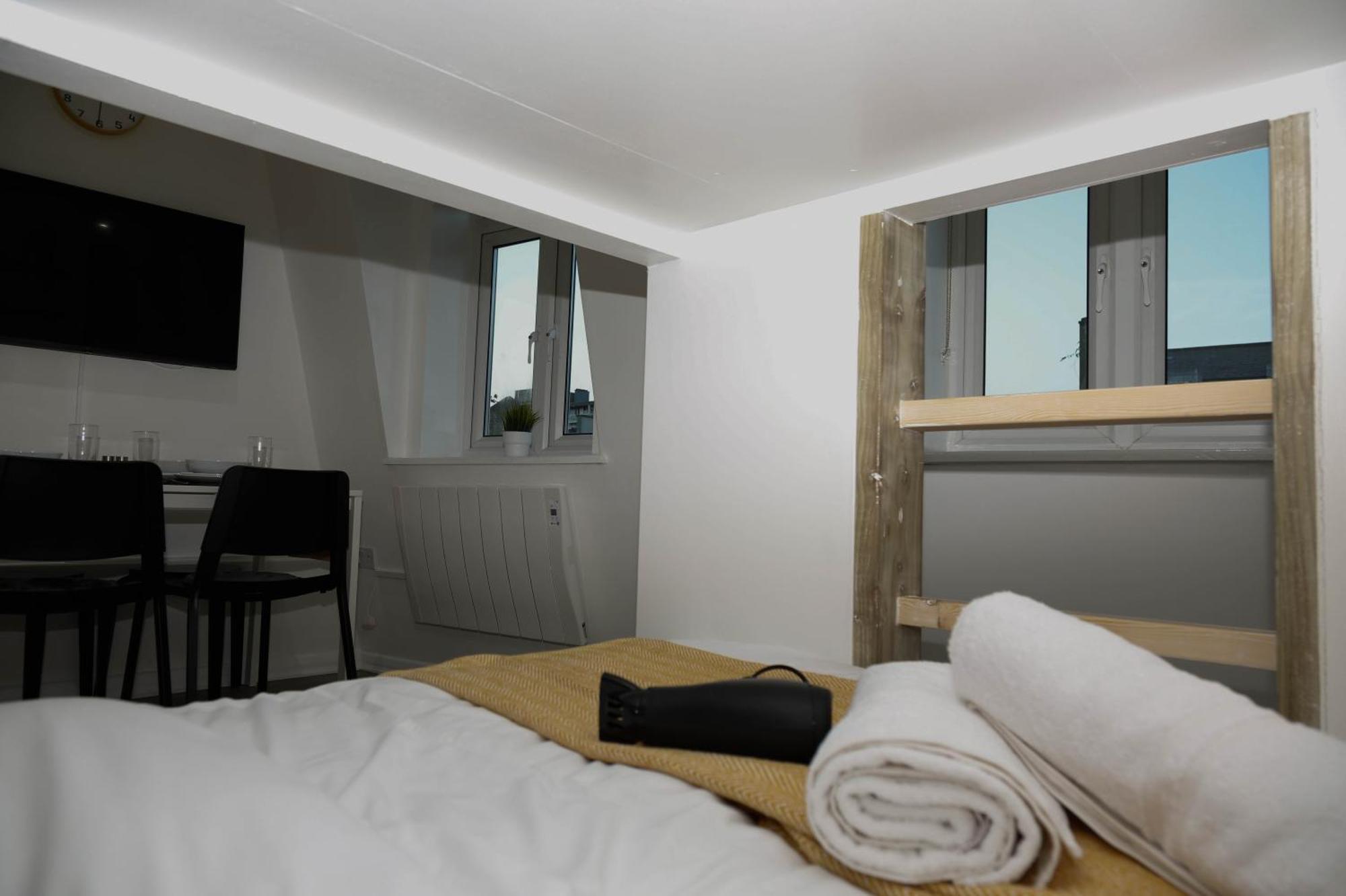 New Luxury Apartments In Central London Next To Shops, Cafes, Bars & Metro Esterno foto