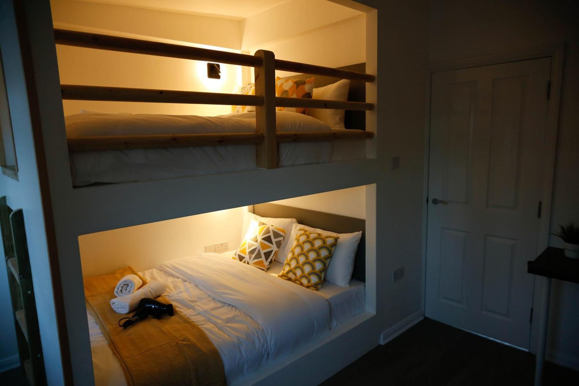 New Luxury Apartments In Central London Next To Shops, Cafes, Bars & Metro Esterno foto