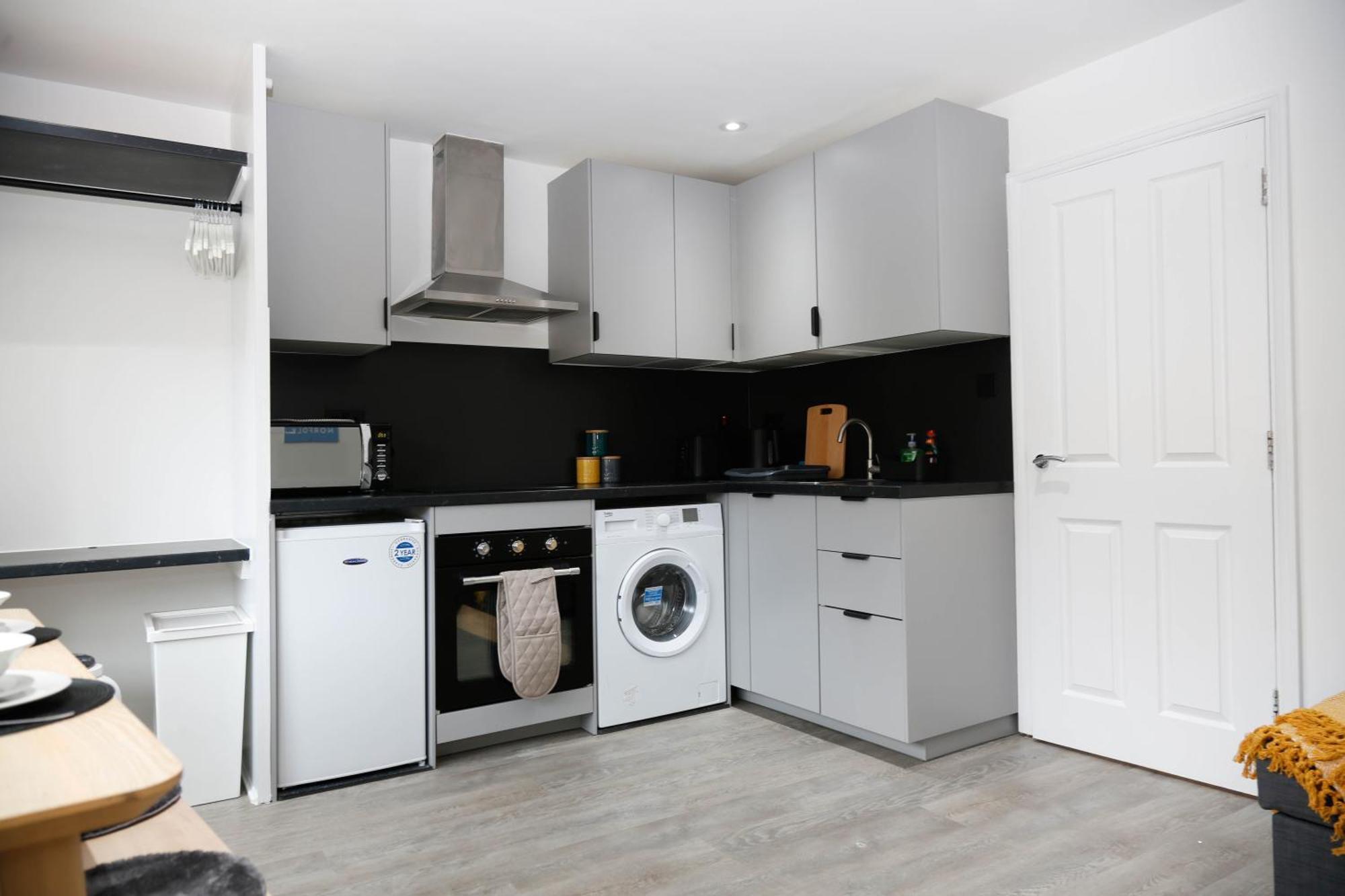 New Luxury Apartments In Central London Next To Shops, Cafes, Bars & Metro Esterno foto